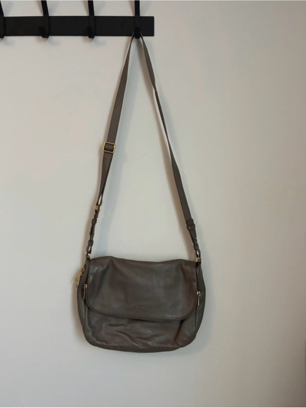 Fossil Gray Leather Crossbody Bag - Picture 6 of 16